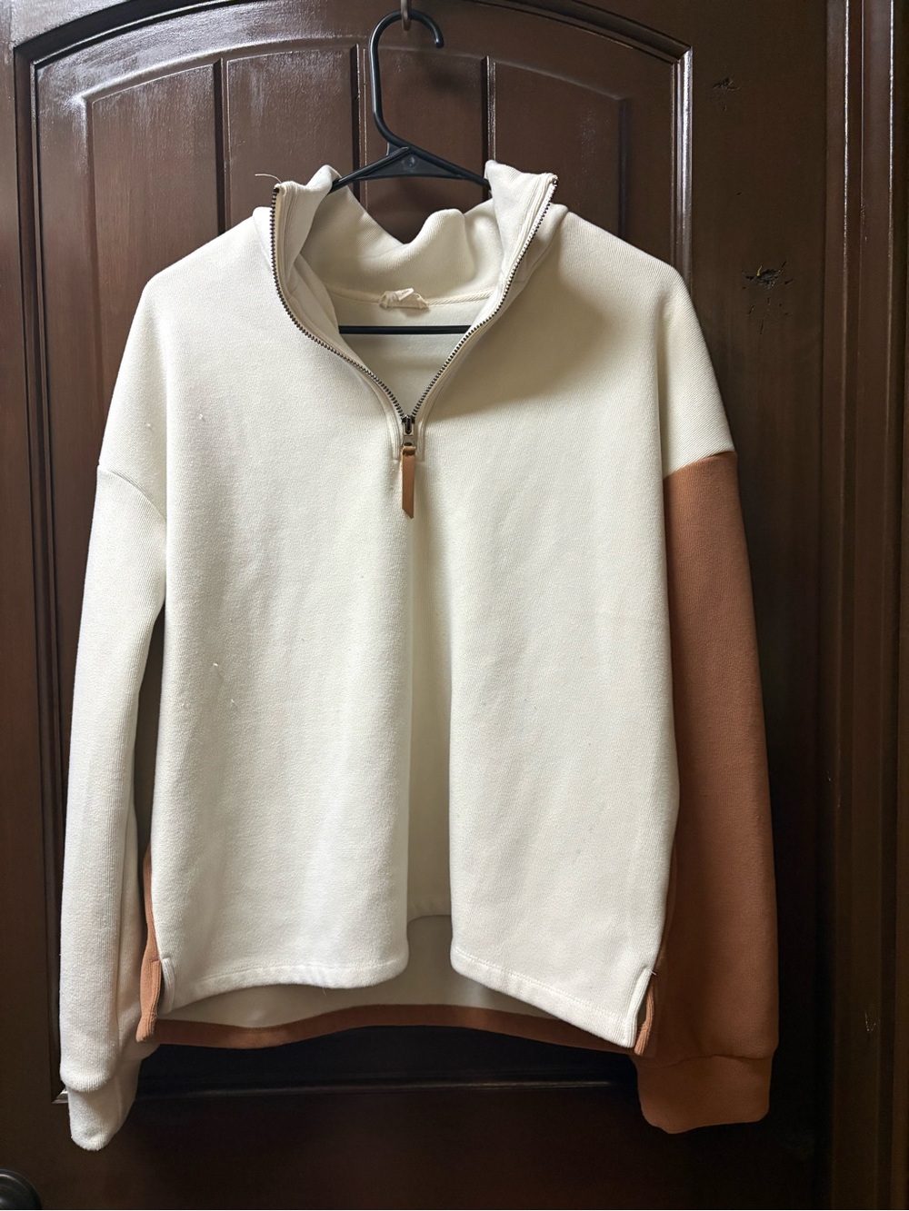 Hem & Thread Cream and Tan Contrast Half-Zip Pullover